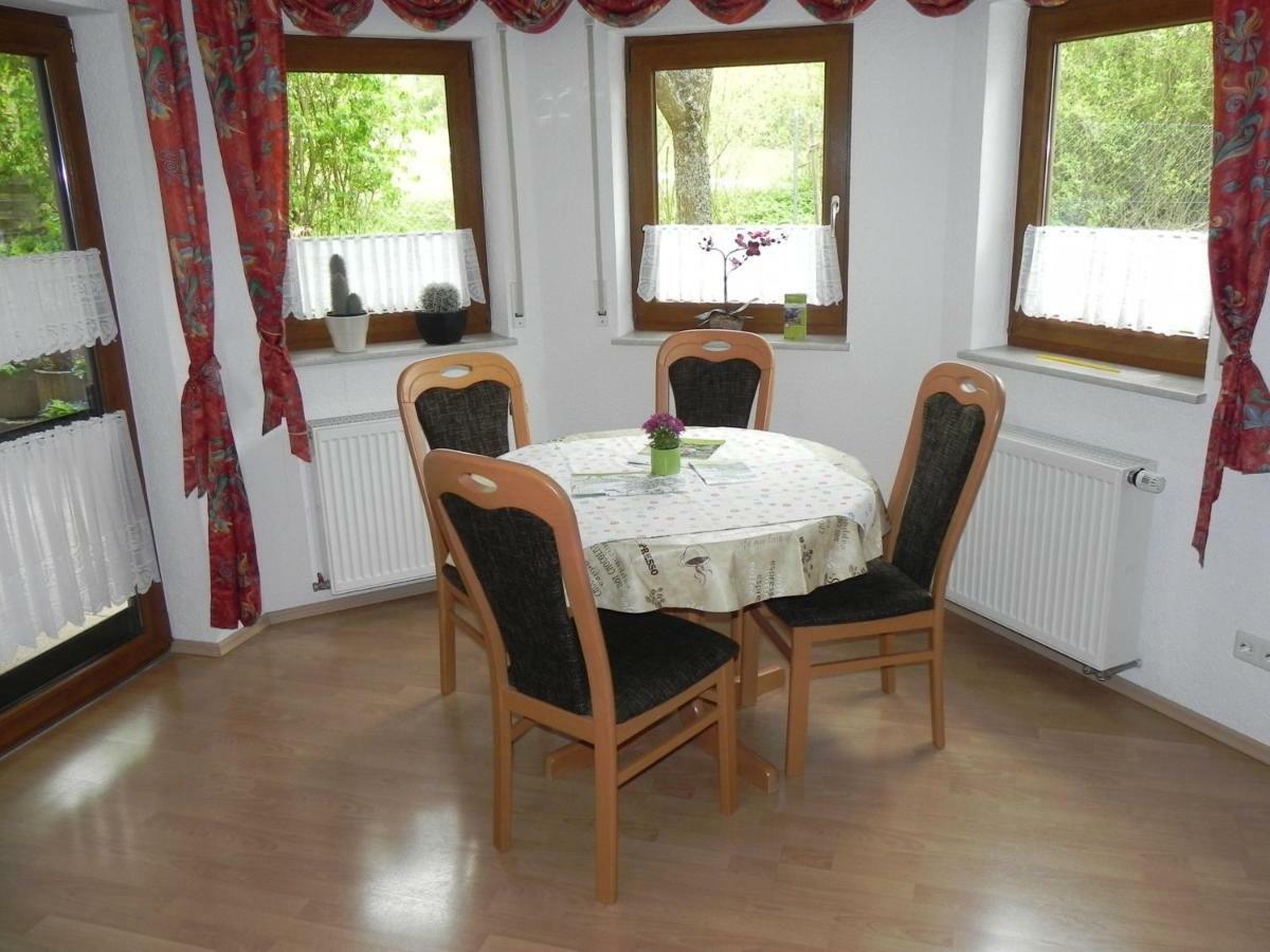 Ferienwohnung Beck Muensingen Exterior photo